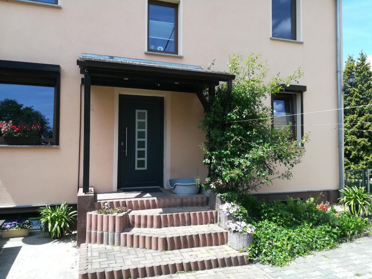 Ferienwohnung Am Park Pegau Buitenkant foto